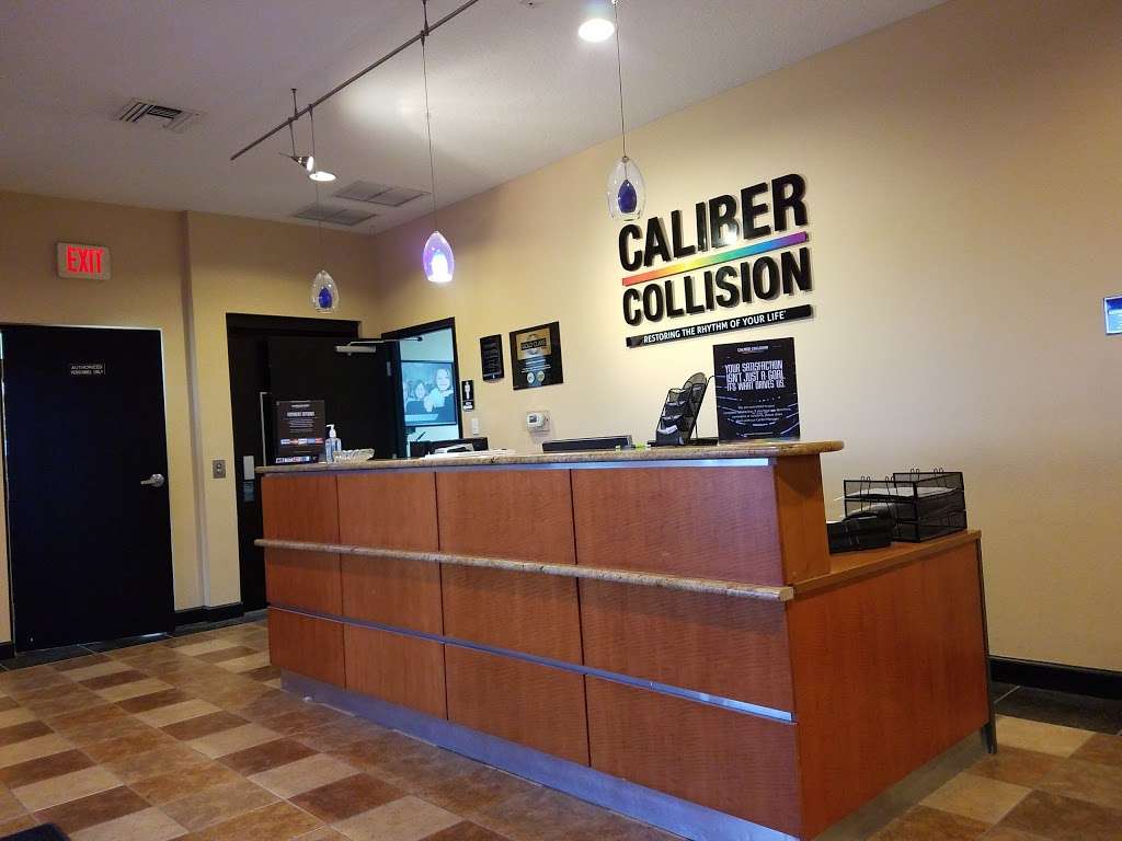 Caliber Collision | 1855 S John Young Pkwy, Kissimmee, FL 34741, USA | Phone: (407) 847-5989