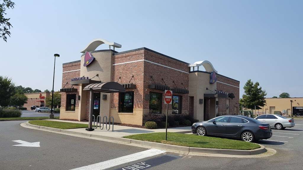 Taco Bell | 8425 Davis Lake Pkwy, Charlotte, NC 28269, USA | Phone: (704) 921-0484