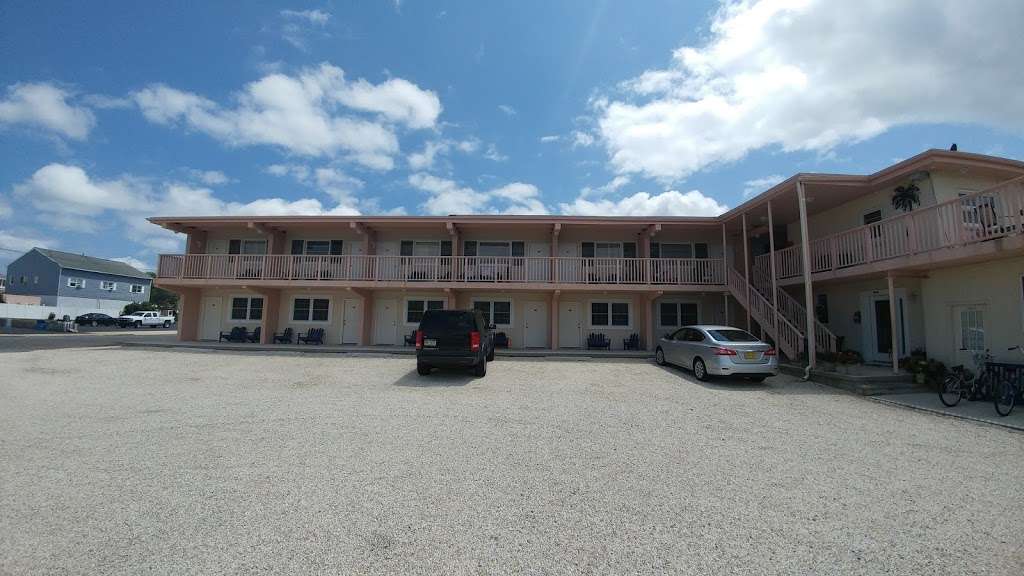 Islander Motel LLC | 1202 Central Ave, Ship Bottom, NJ 08008, USA | Phone: (609) 494-6964