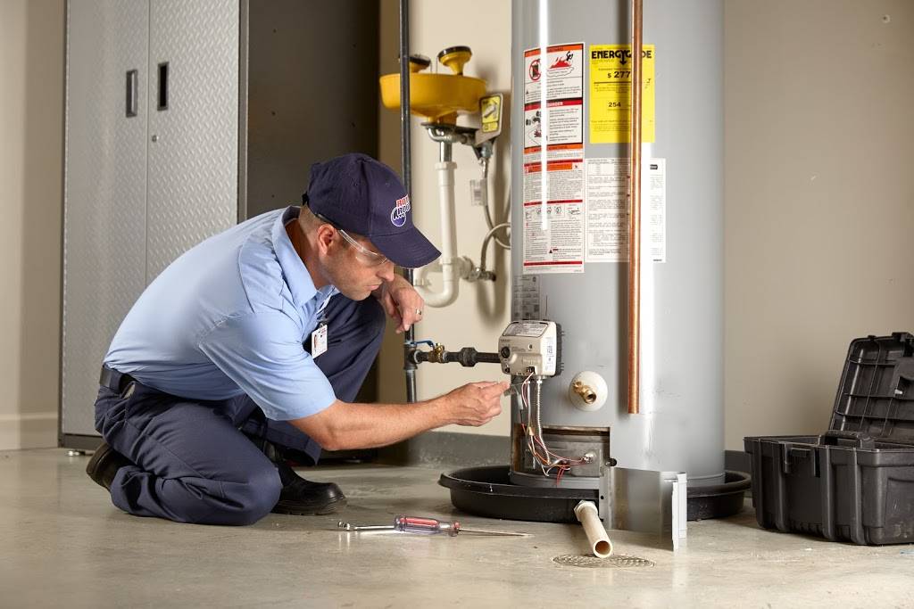 Roto-Rooter Plumbing & Drain Services | 10509 San Diego Mission Rd Ste U, San Diego, CA 92108, USA | Phone: (619) 596-0888