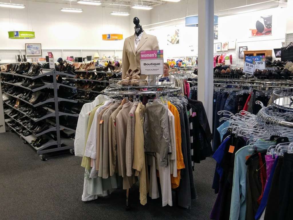 Goodwill Retail Store & Donation Center | 4816 Boiling Brook Pkwy, Rockville, MD 20852 | Phone: (301) 881-0744