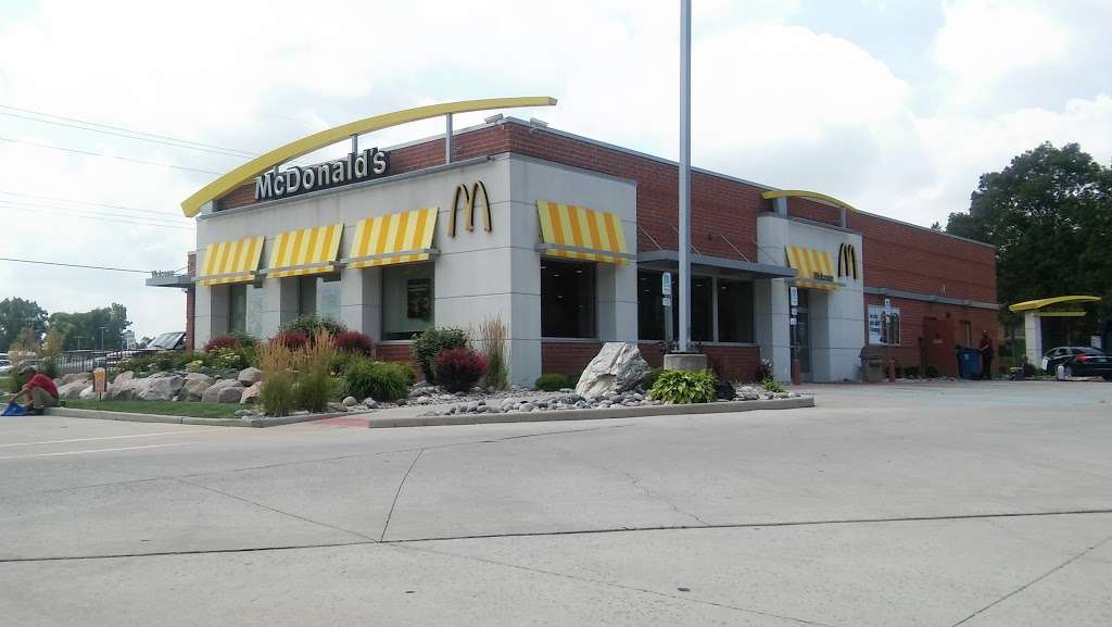 McDonalds | 2900 81st Ave, Merrillville, IN 46410 | Phone: (219) 769-4330