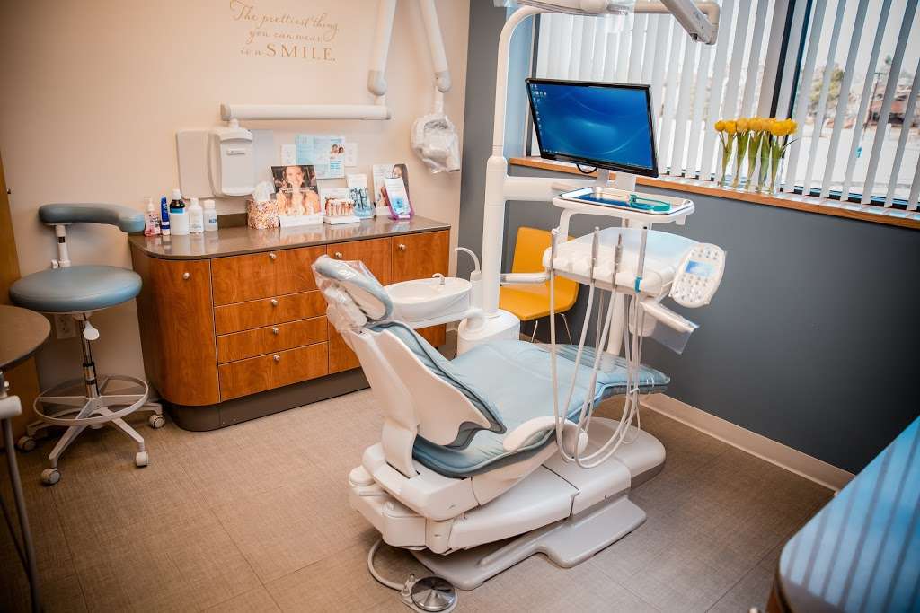 Blue Hills Dental Associates | 340 Wood Rd ste 288, Braintree, MA 02184, USA | Phone: (781) 356-2882