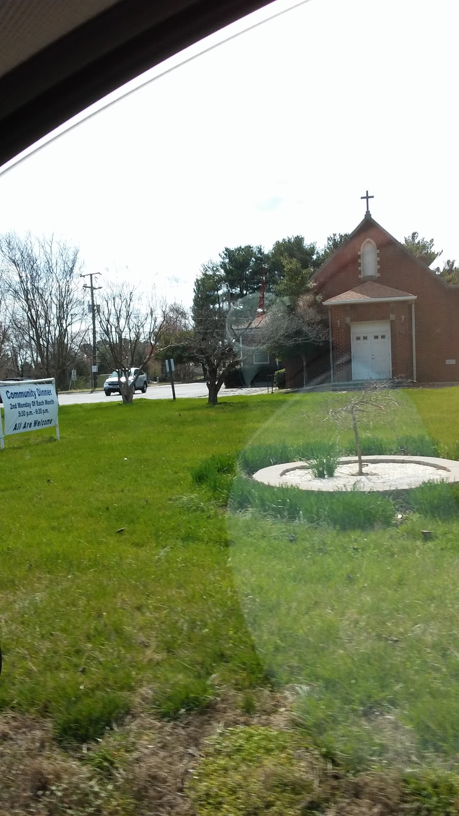 St Timothy Catholic Church (Iglesia Católica San Timoteo) | 413 Timothy Ln, Tappahannock, VA 22560 | Phone: (804) 443-2760