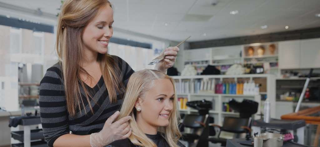 Rob Roy Hair Salons - Uxbridge | 144 N Main St, Uxbridge, MA 01569, USA | Phone: (508) 278-3101