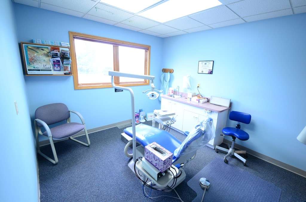 Lucas Stephen L DDS | 423 Sand Creek Dr N, Chesterton, IN 46304, USA | Phone: (219) 926-8618