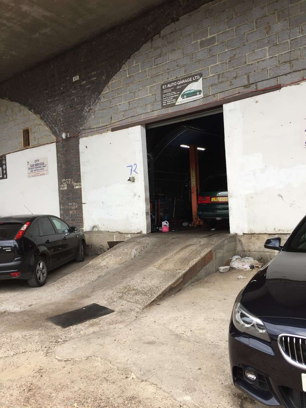 E 1 Auto Garage | 25 Cable St, Whitechapel, London E1 8NT, UK | Phone: 07961 118967