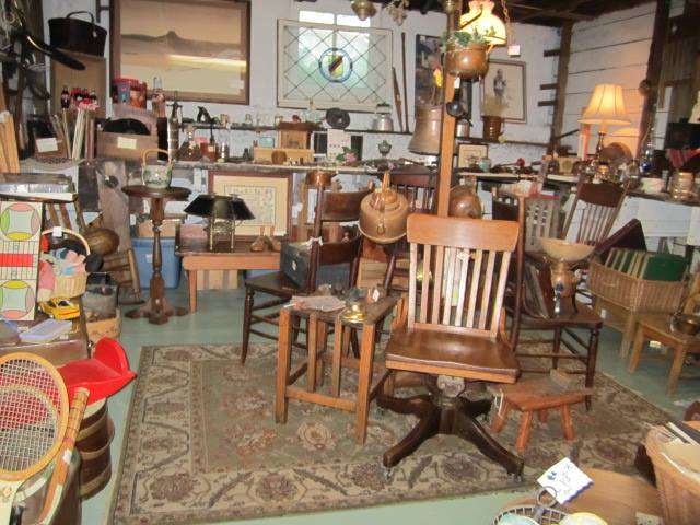 Amazing Grace Antiques | 401 N Main St, Elburn, IL 60119 | Phone: (630) 365-2006