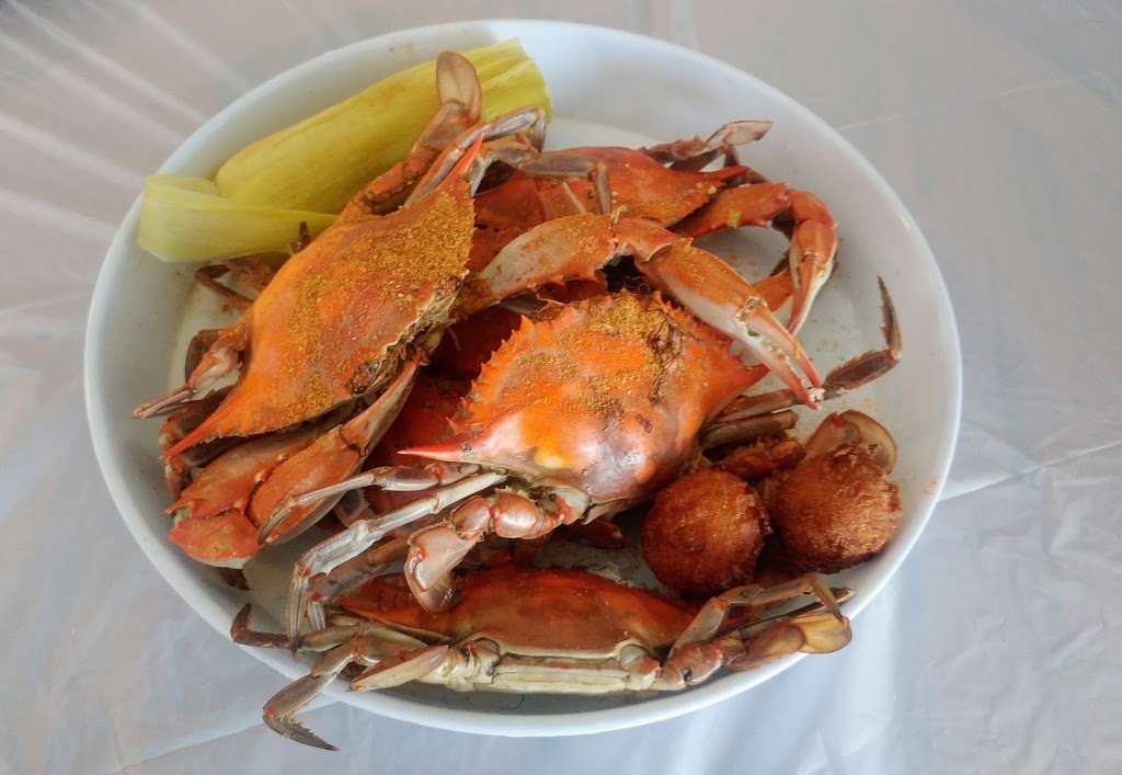 Capt. Tylers Crabhouse | 923 Spruce St, Crisfield, MD 21817, USA | Phone: (410) 968-1131