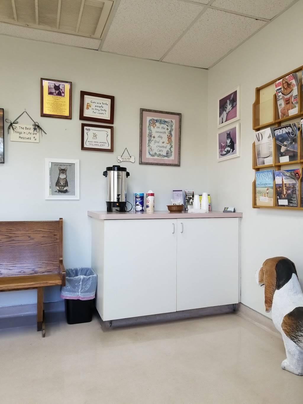 Sandy Hill Animal Clinic | 3752 E Tropicana Ave, Las Vegas, NV 89121, USA | Phone: (702) 451-8808