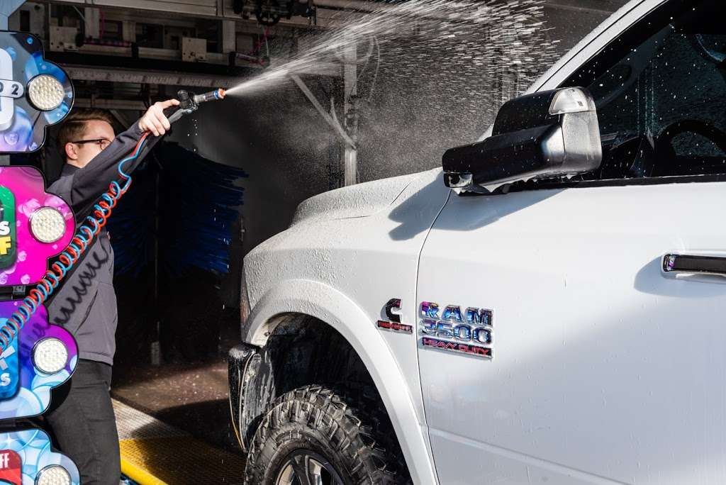 Q Speedwash - Great Southwest | 4106 S Great SW Pkwy, Grand Prairie, TX 75052, USA | Phone: (817) 962-2100