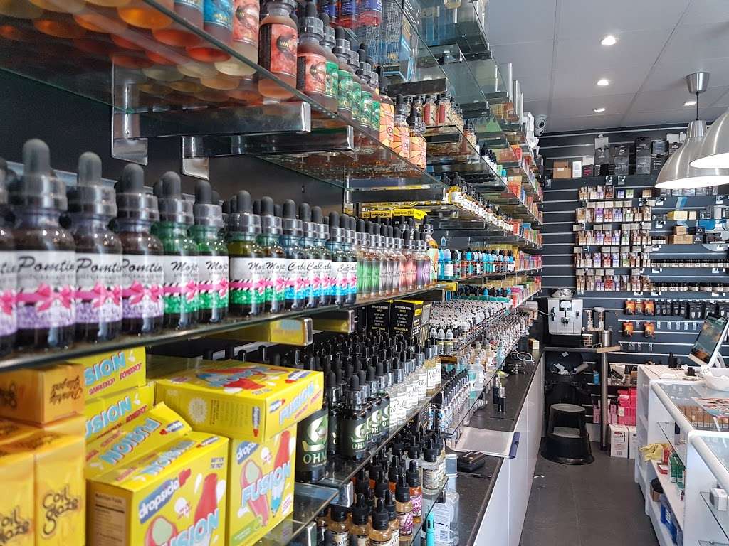 Puff Dad E Vaping Supplies | 13 Highbridge St, Waltham Abbey EN9 1DG, UK | Phone: 01992 677020