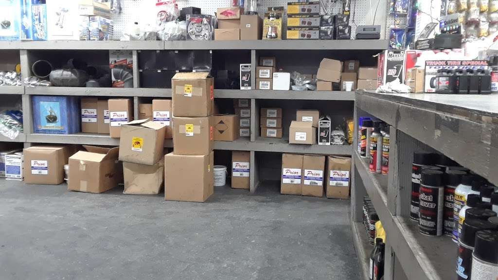 Discount Truck Parts and Tires | 10901 Wallisville Rd, Houston, TX 77013, USA | Phone: (713) 675-3456