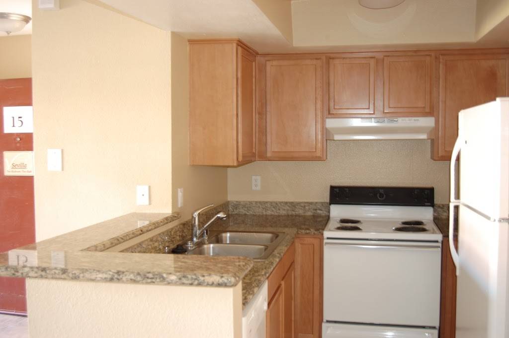 Valencia Apartments | 1455 E Katie Ave, Las Vegas, NV 89119, USA | Phone: (888) 677-2425