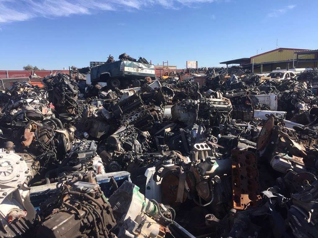 Best Auto Wrecking LLC | 3250 W Broadway Rd, Phoenix, AZ 85041, USA | Phone: (602) 243-8499