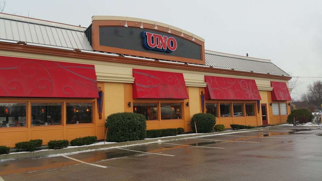 Uno Pizzeria & Grill | 270 Providence Hwy, Dedham, MA 02026, USA | Phone: (781) 320-0356