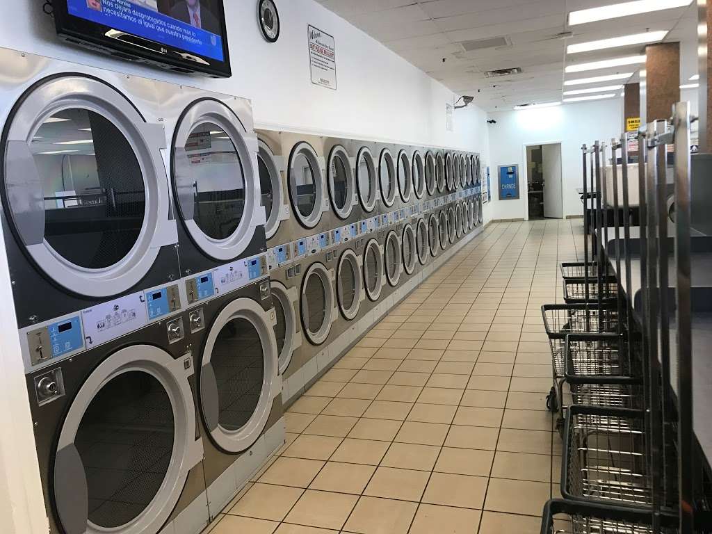 Arrow Coin Laundry/ Lavanderia | 17480 Arrow Blvd 40 & 50, Fontana, CA 92335, USA | Phone: (909) 365-4640