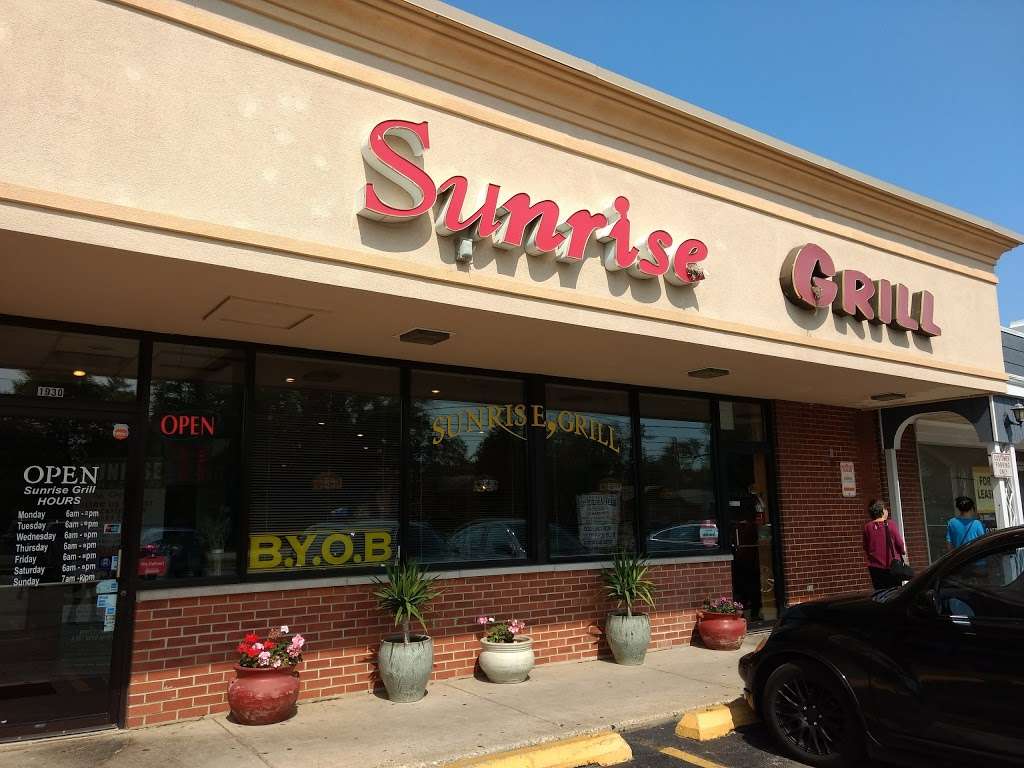 Sunrise Grill & Catering | 1930 E Touhy Ave, Des Plaines, IL 60018, USA | Phone: (847) 298-1600