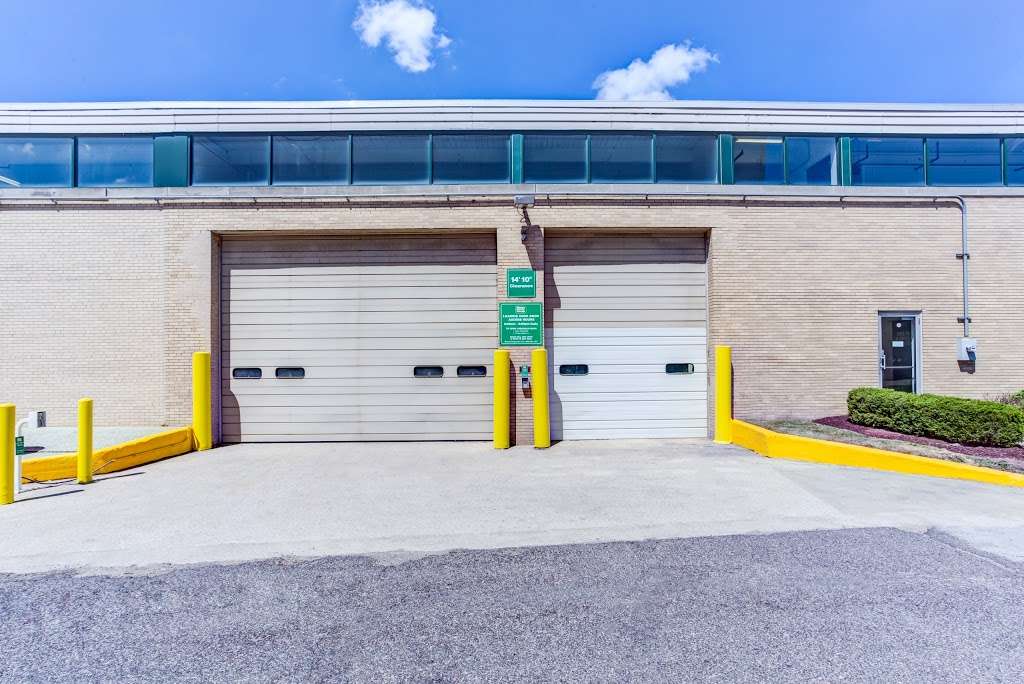 Metro Self Storage | 9501 Grand Ave, Franklin Park, IL 60131, USA | Phone: (847) 261-0424