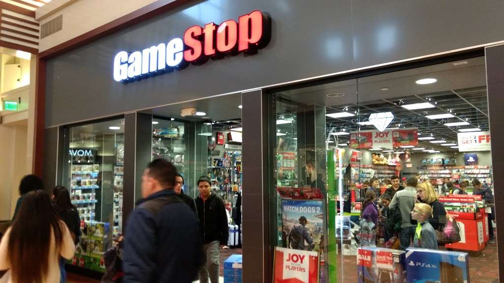 GameStop | 6170 Grand Ave #753, Gurnee, IL 60031, USA | Phone: (847) 855-1540