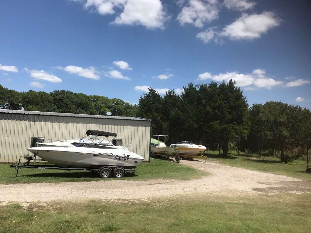 Lynn Creek Boating Center | 1380 S Clark Rd, Cedar Hill, TX 75104, USA | Phone: (817) 300-5463