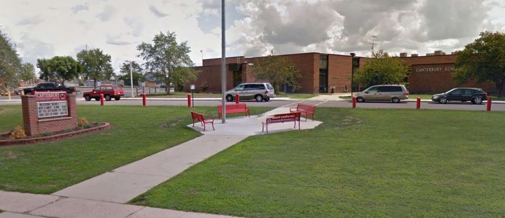 Canterbury Elementary School | 875 Canterbury Dr, Crystal Lake, IL 60014, USA | Phone: (815) 459-8180