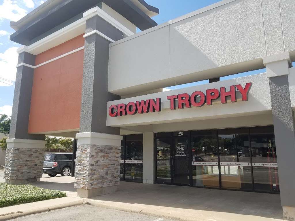 Crown Trophy | 1301 Custer Rd #258, Plano, TX 75075, USA | Phone: (972) 633-9040