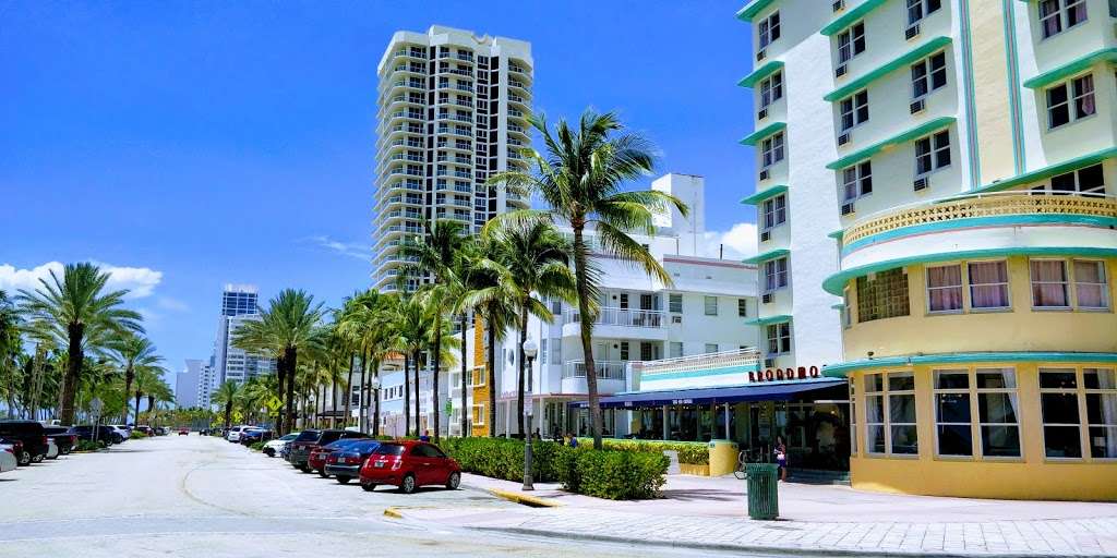 Miami Beach Parking Lot | Collins Ave & 75th St, Miami Beach, FL 33141, USA | Phone: (305) 673-7505