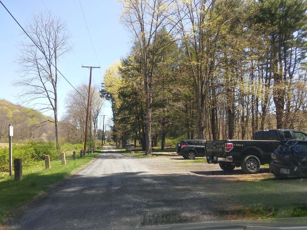 Hialeah Trailhead | McDade Recreational Trail, East Stroudsburg, PA 18301, USA