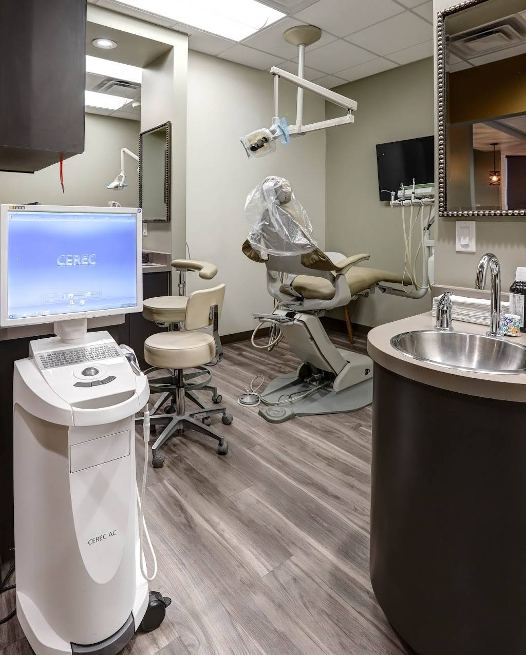 Desert Family Dental | 1760 W Main St, Mesa, AZ 85201, USA | Phone: (480) 485-7747