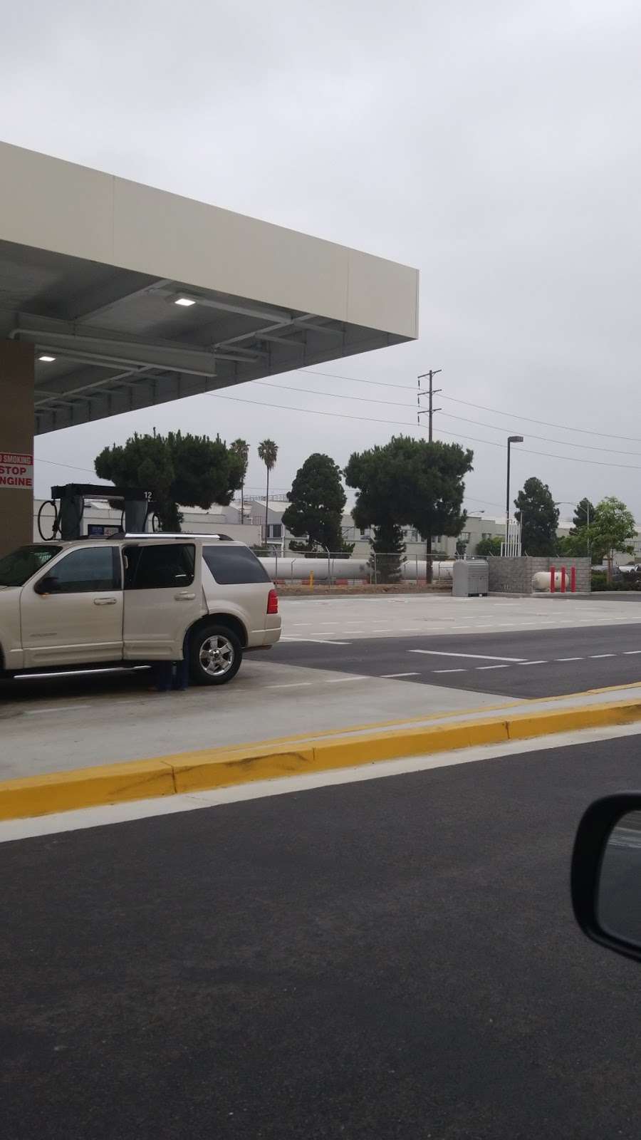 Costco Gasoline | 12530 Prairie Ave, Hawthorne, CA 90250, USA
