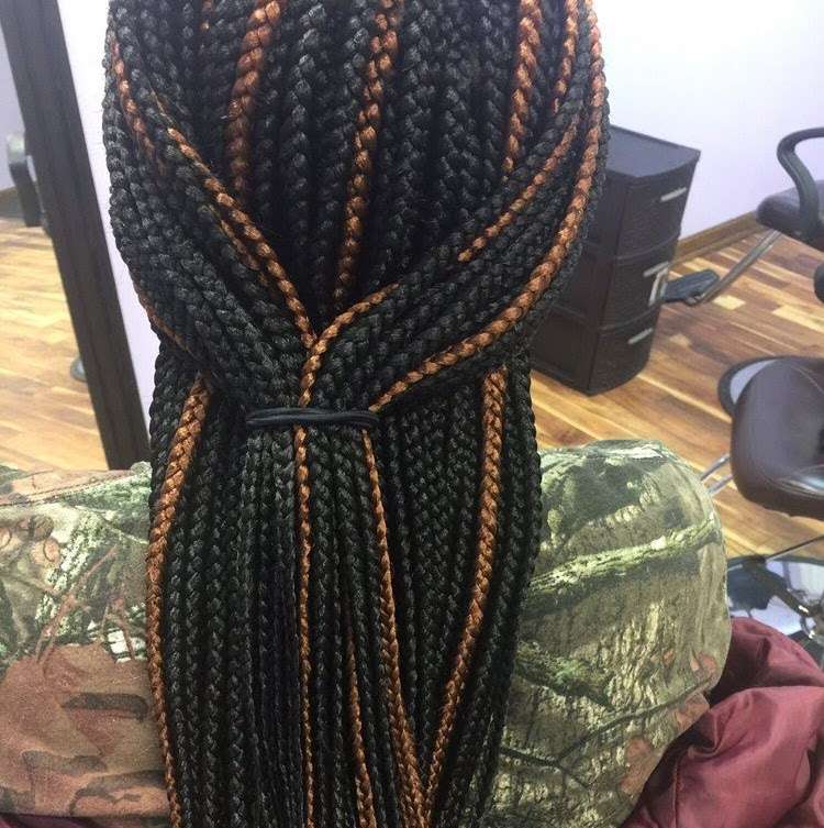 Binta B African Hair Braiding | 620 E St Charles Rd, Carol Stream, IL 60188 | Phone: (630) 229-9743