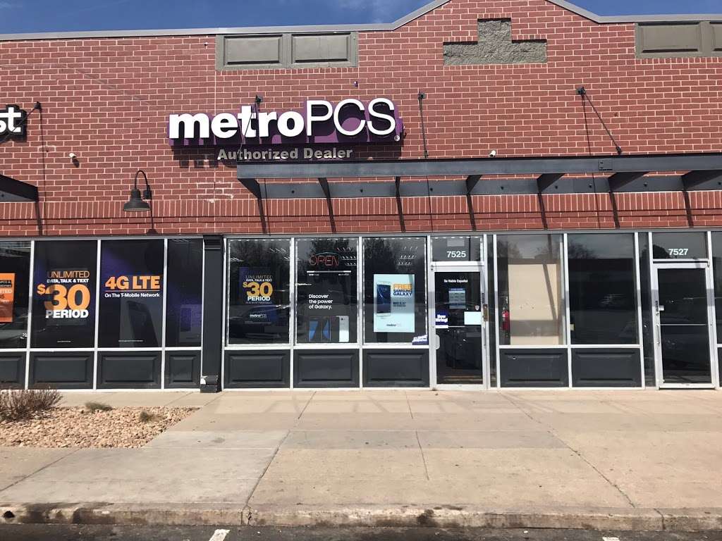 Metro by T-Mobile | 7525 E Iliff Ave, Denver, CO 80231, USA | Phone: (720) 530-6094