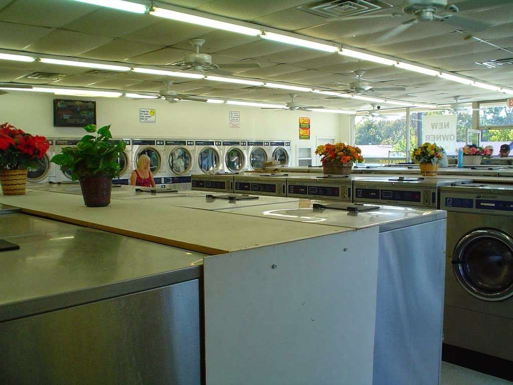 Mesquite Wash & Dry Coin Laundry - Laundromat | 1116 Pioneer Rd, Mesquite, TX 75149, USA | Phone: (972) 285-1995