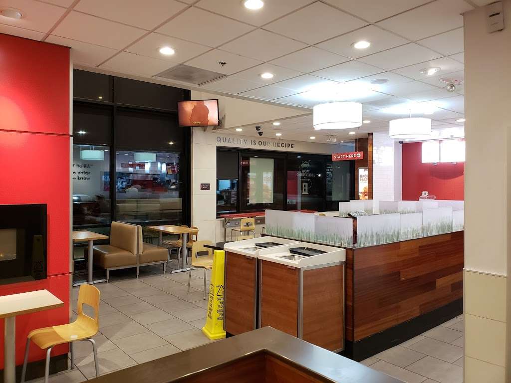 Wendys | 3520 W Baseline Rd, Laveen Village, AZ 85339, USA | Phone: (602) 237-2176