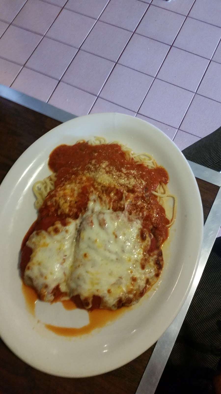 Ninos Pizzeria & Bistro 812 | 812 NE Central Ave, Seaside Park, NJ 08752 | Phone: (732) 793-2002