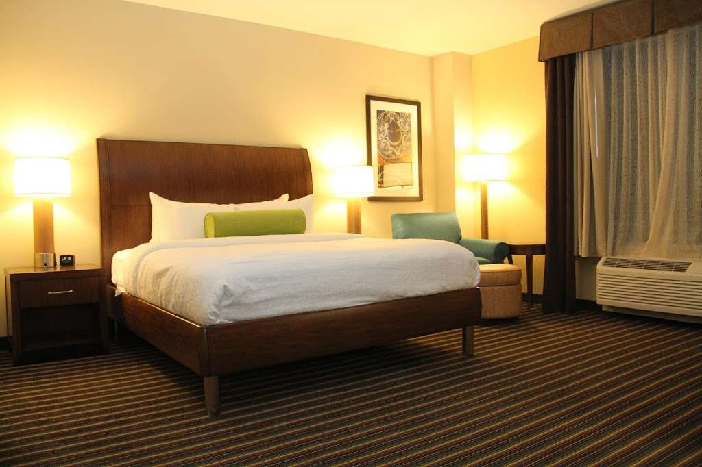 Hilton Garden Inn San Antonio At The Rim | 5730 Rim Pass, San Antonio, TX 78257, USA | Phone: (210) 696-3500