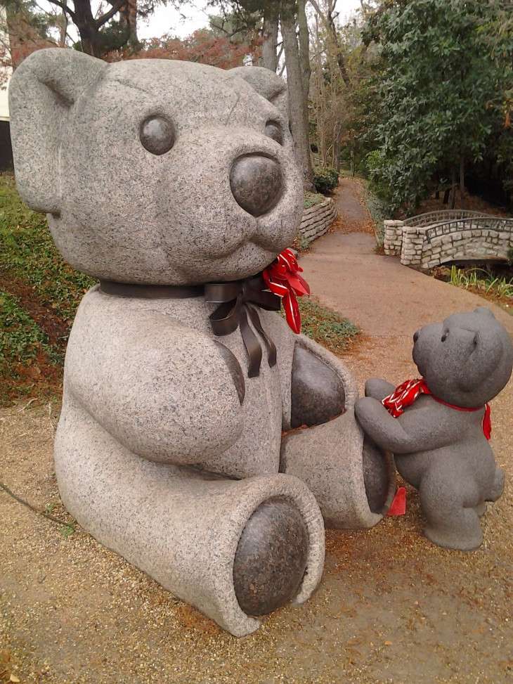 Teddy Bear Statues in Lakeside Park | 4585-4657 Lakeside Dr, Dallas, TX 75205, USA