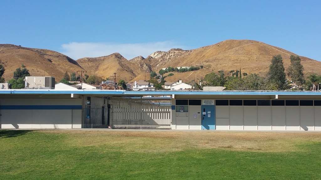 Valley View Middle School | 3347 Tapo St, Simi Valley, CA 93063, USA | Phone: (805) 520-6820
