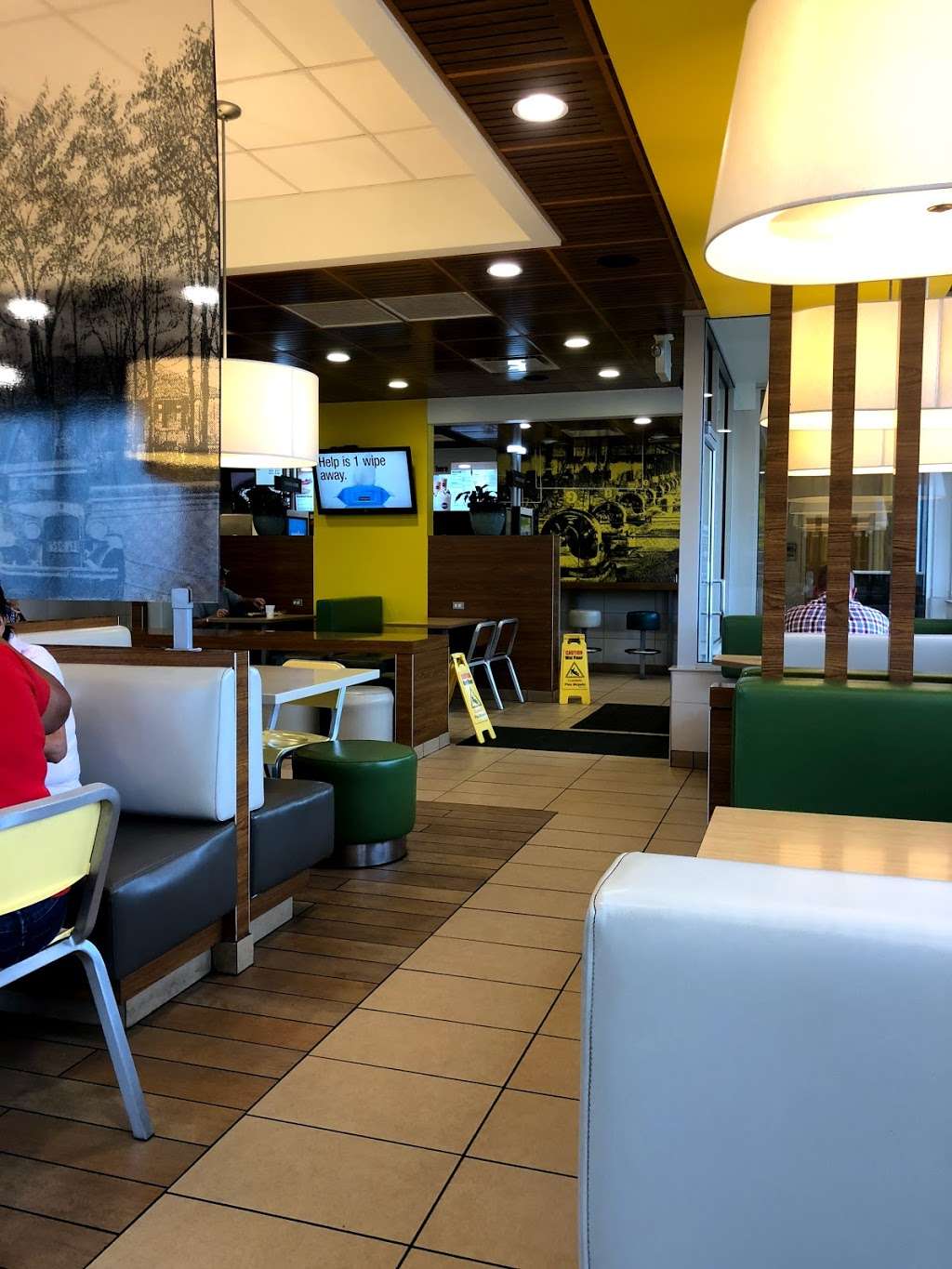 McDonalds | 200 Boyd Blvd, La Porte, IN 46350, USA | Phone: (219) 362-6717