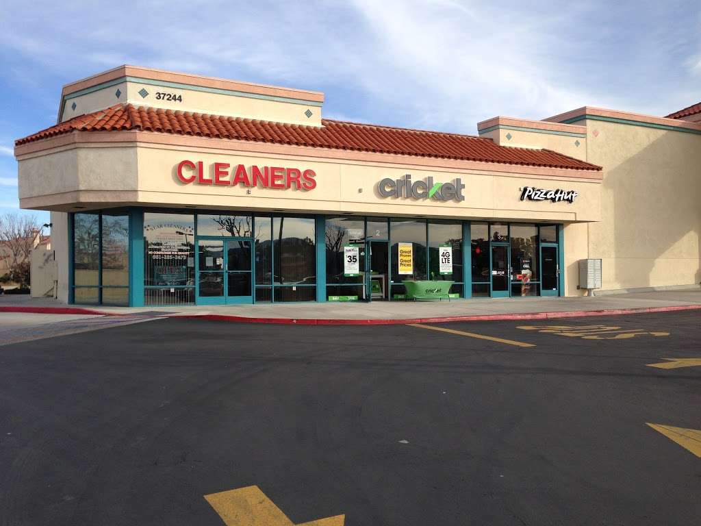 Star Cleaners | 37244 47th St E C1, Palmdale, CA 93552, USA | Phone: (661) 285-2473