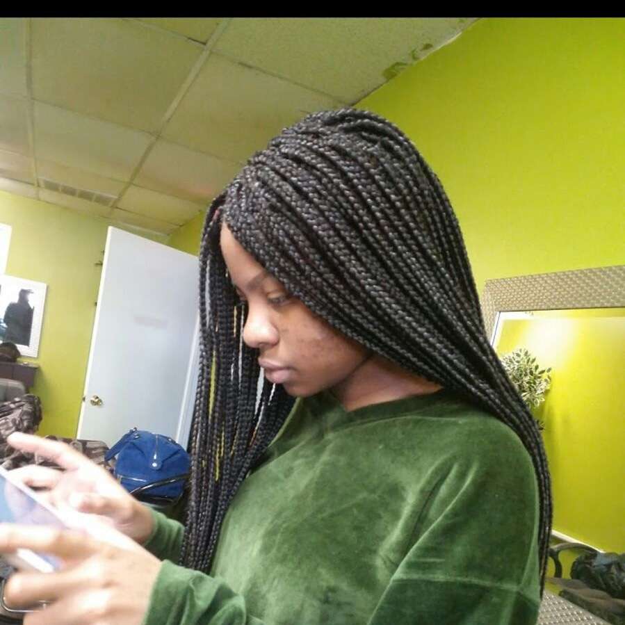 Lucie hair braiding | 9640 Marlboro Pike, Upper Marlboro, MD 20772 | Phone: (240) 765-4037