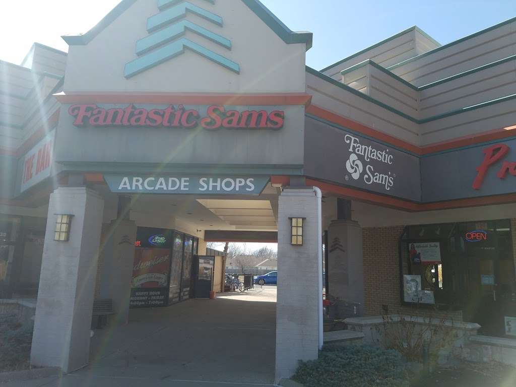 Fantastic Sams Cut & Color | 424 SW Ward Rd, Lees Summit, MO 64081, USA | Phone: (816) 525-1144