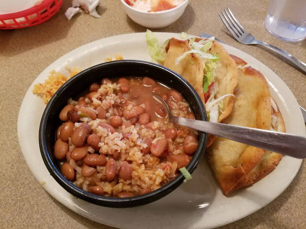 Connies Mexico Cafe | 2227 N Broadway, Wichita, KS 67219, USA | Phone: (316) 832-9636