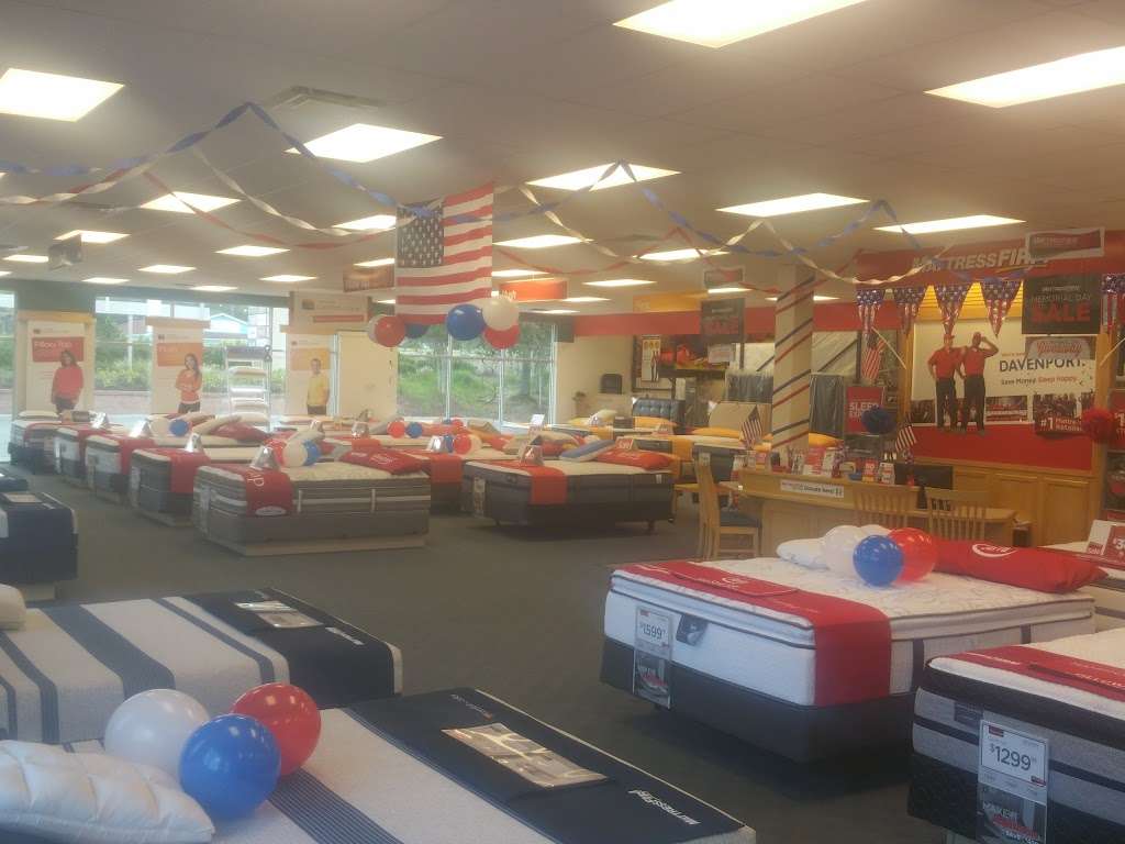 Mattress Firm Super Center | 1206 Posner Blvd, Davenport, FL 33837, USA | Phone: (863) 419-4226