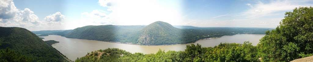 Breakneck Ridge | Hudson Highlands State Park, Cold Spring, NY 10516, USA