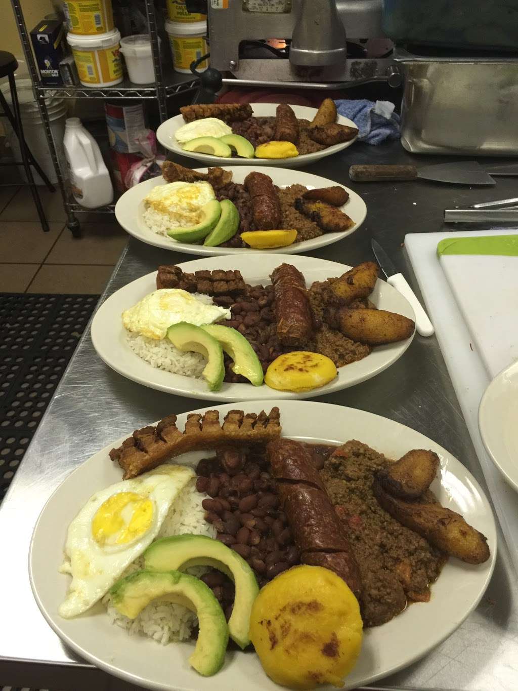 Cuban Delights Cafe | 1039 Co Rd 540A, Lakeland, FL 33813, USA | Phone: (863) 701-0190