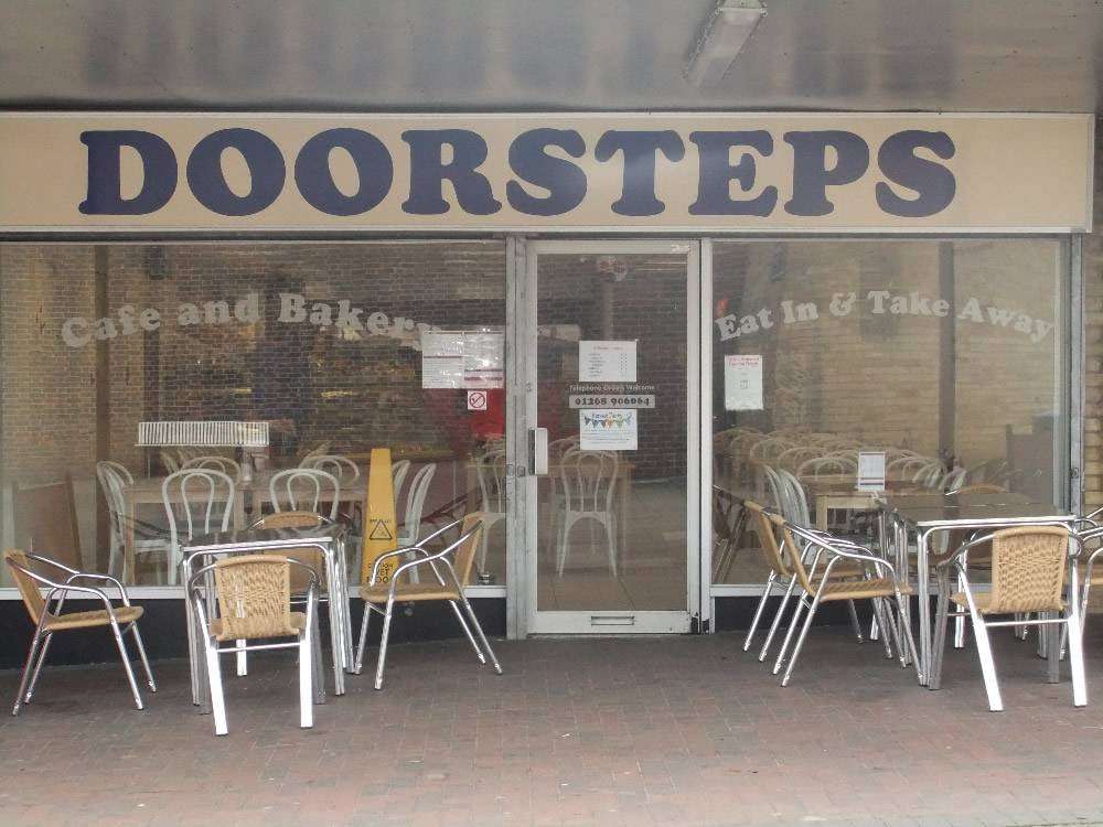 Doorsteps Cafe | 3 Kibcaps, Basildon SS16 5SA, UK | Phone: 01268 906064