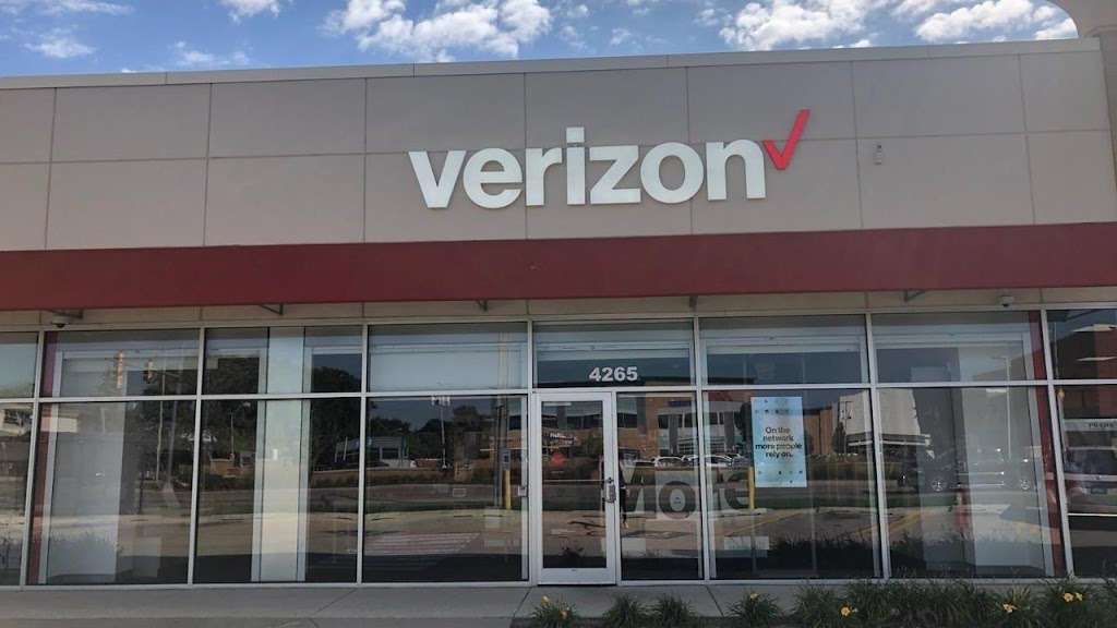 Verizon | 4265 N Harlem Ave, Norridge, IL 60706, USA | Phone: (708) 457-1377