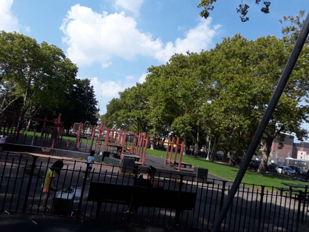 Scarangella Park | Stillwell Avenue, Avenue U, Avenue V, Brooklyn, NY 11223 | Phone: (212) 639-9675